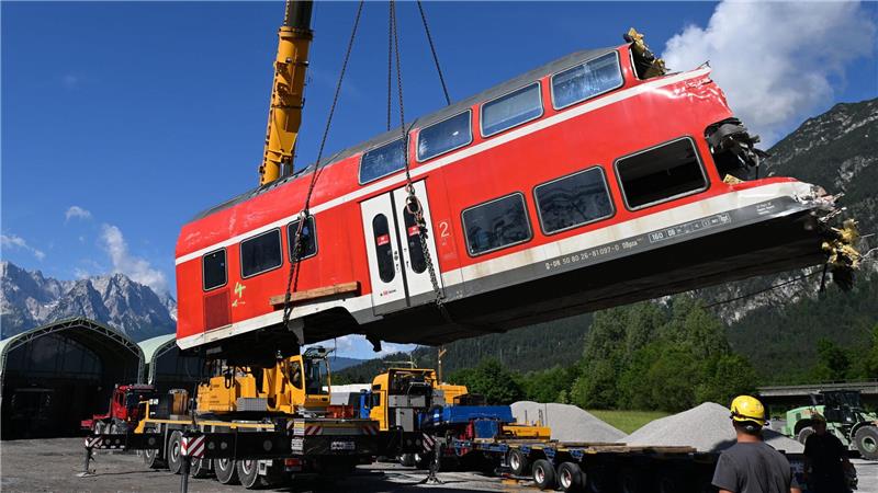 Prozess um tödliches Zugunglück von Garmisch gestartet Grund für das Unglück waren wohl beschädigte Betonschwellen. (Archivbild)