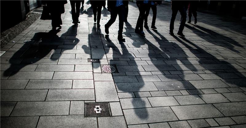 Die Stimmung in Deutschland ist schlecht Gut ein Drittel der Bundesbürger sieht ihre aktuelle persönliche Lebensqualität «schlechter als vor fünf Jahren».
