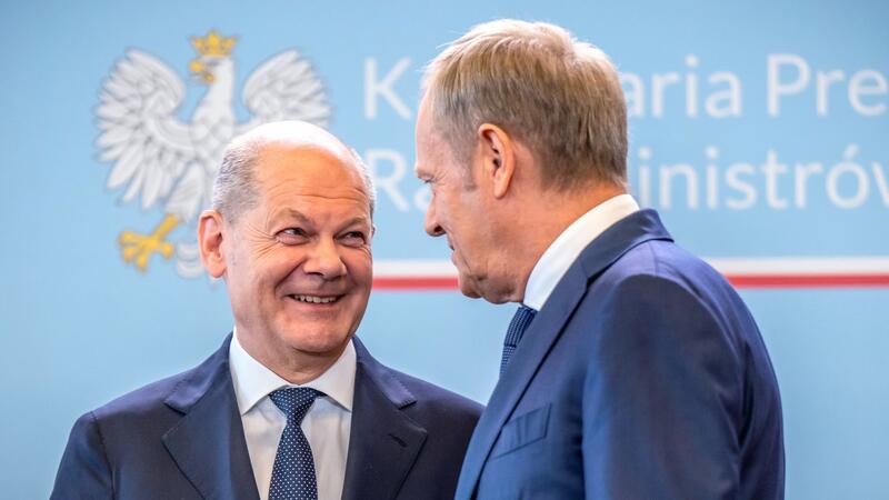 Gute Stimmung: Olaf Scholz (l) und Donald Tusk versuchen einen Neuanfang.