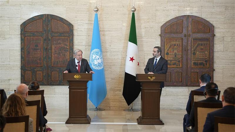 Erstmals wieder ein UN-Generalsekretär zu Besuch in Syrien Guterres war zuletzt 2010 in dem Land, damals noch in der Rolle des UN-Flüchtlingshochkommissars.
