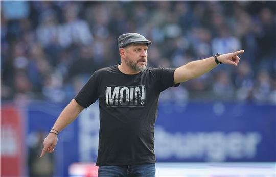 HSV-Trainer Steffen Baumgart musste im Heimpiel gegen Osnabrück trotz Überzahl eine Niederlage hinnehmen.