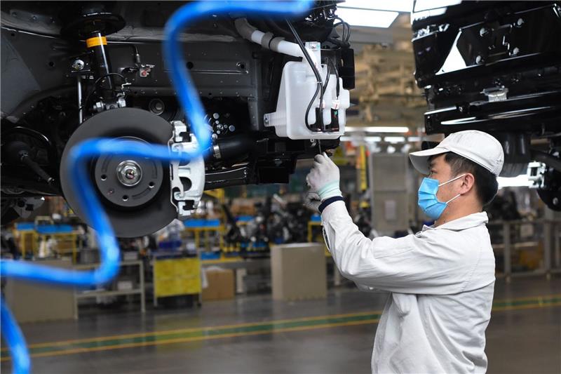 Menschenrechtler kritisieren Autobauer in China Haben Hersteller es versäumt, das Risiko der Zwangsarbeit in ihren Aluminium-Lieferketten zu minimieren? (Symbolbild)