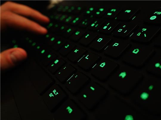 Hacker am Werk: «Es ist kein Schaden entstanden, außer dass die Webseiten zeitweise nicht erreichbar waren» (Symbolbild).