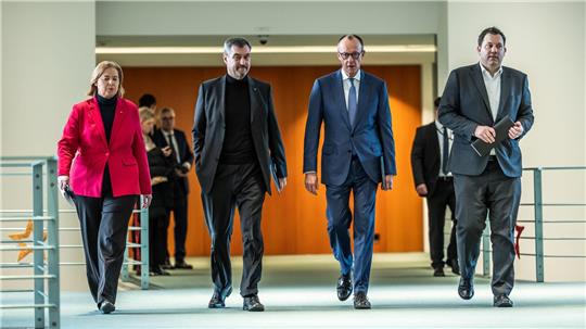 Hält die schwarz-rote Koalition?
