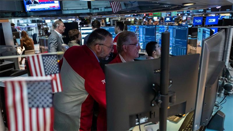 Händler an der Wall Street: In den USA steigen die Renditen von Staatsanleihen immer mehr an.(Archivbild)