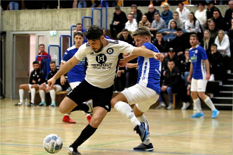 Wer sagt sein Turnier ab? Wer will es angehen? Hallenfußball wird es auch in diesem Jahr in der Goldenen Aue nicht geben. Wegen der Corona-Pandemie sagt der Goslarer SC 08 erneut sein Harzer Hallen-Masters und den Kurt-Siebert-Cup ab. Foto: GZ-Archiv