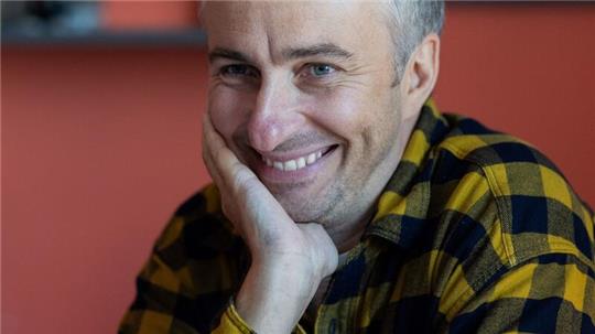 „Hallo Spencer - Der Film“: Entertainer Jan Böhmermann ist ein Freund des Nostalgie-Fernsehens.