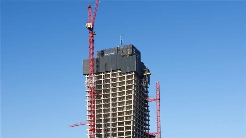 Hamburgs Bürgermeister Peter Tschentscher ging zuletzt von einer Fertigstellung des Elbtowers und einem Einzug des geplanten Naturkundemuseums bis Ende 2029 aus.