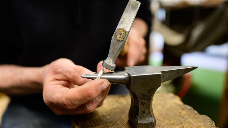 Handwerkliche Kurse werden am Wochenende auf dem Werkhof Kukate gezeigt. 