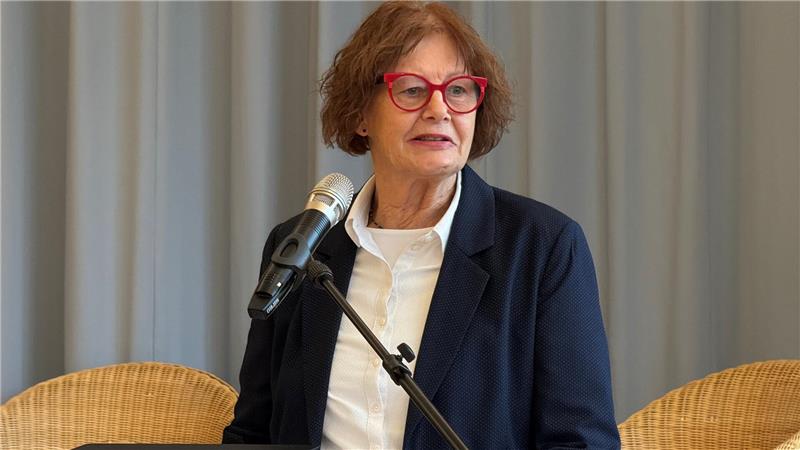 Zehn Jahre Flüchtlingshilfe in Bad Harzburg Hanna Kopischke hat die Flüchtlingshilfe Bad Harzburg vor zehn Jahre gegründet. Sie hielt bei der Feier im Haus der Kirche denn auch die Festansprache.