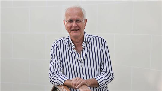 Harald Schmidt hat einen Tipp für alle, die auswandern wollen: Erst mal die Lage vor Ort checken. (Archivbild)