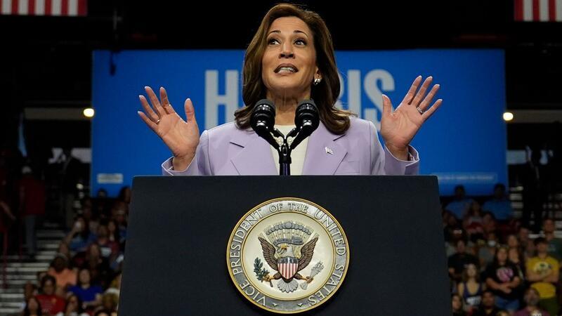 Nach Trump-Vorschlag: Harris will Trinkgeldsteuer abschaffen Harris greift in der Glücksspiel-Stadt Las Vegas einen Vorschlag Trumps auf.