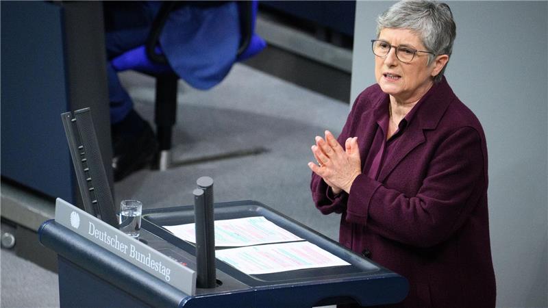 Haßelmann vermisst die Ukraine in Merz‘ Rede.