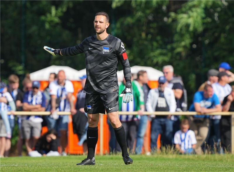 Hertha greift durch: Gersbeck „bis auf Weiteres” suspendiert Hat das Trainingslager von Hertha BSC in Österreich verlassen: Marius Gersbeck.