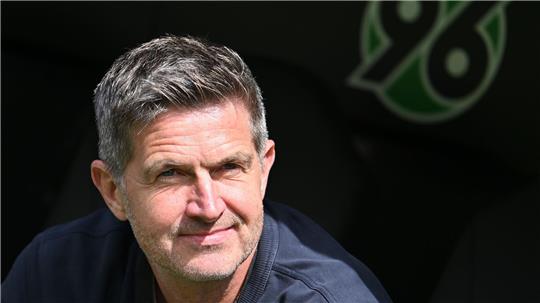 Hat den ersten Neuzugang geholt: Hannovers Sportdirektor Ralf Becker.