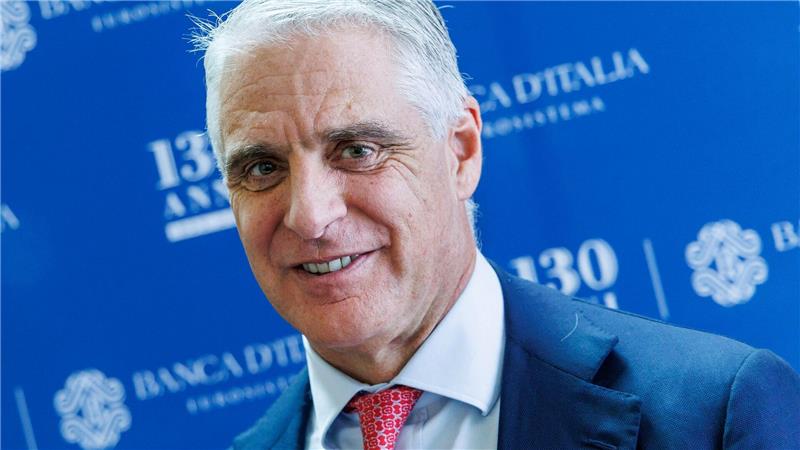 Unicredit stockt bei Commerzbank auf - Übernahmeangebot naht Hat es auf die Commerzbank abgesehen: Unicredit-Chef Andrea Orcel. (Archivbild)