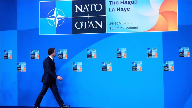 Keine Trittbrettfahrerei mehr: Nato beginnt Gipfel mit Trump Hat seinen ersten Gipfel als Nato-Generalsekretär vor sich: der frühere niederländische Regierungschef Mark Rutte.