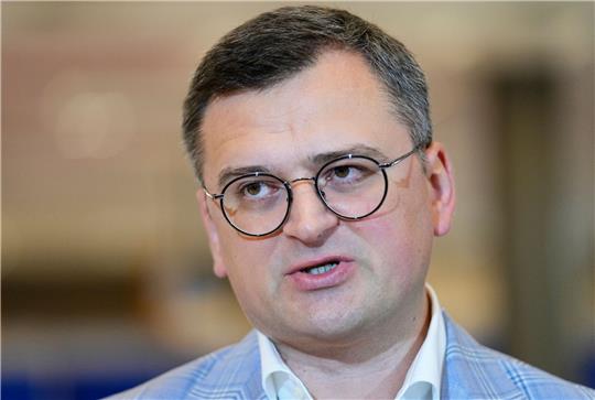 Hatte bereits Anfang der Woche angekündigt, Israel um Luftabwehrsysteme bitten zu wollen: Dmytro Kuleba, Außenminister der Ukraine.