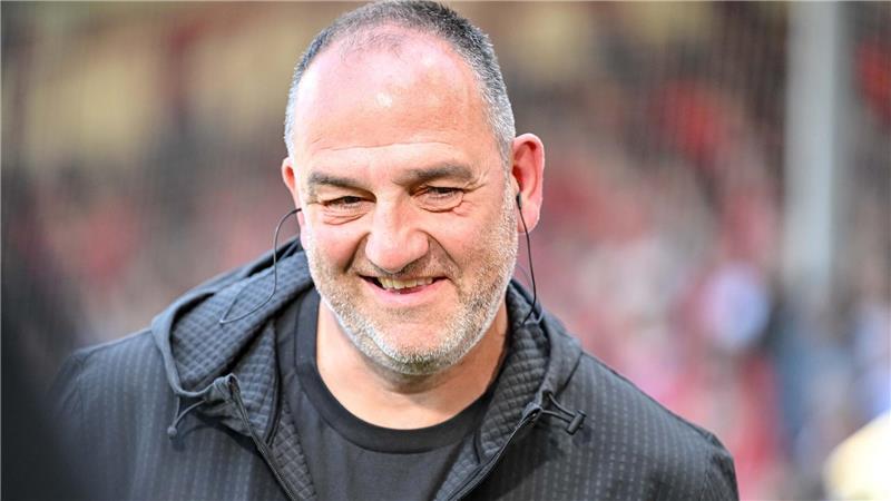 Heidenheims Trainer Frank Schmidt. (Archivbild)