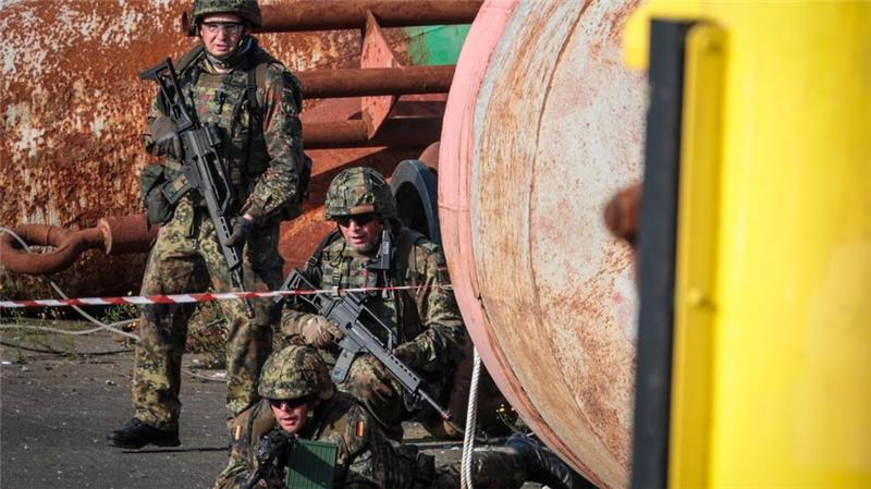 „Fight tonight“: Heimatschutz soll zügig aufgebaut werden Heimatschützer bei der Bundeswehr-Übung „Fishtown Guard 2024“