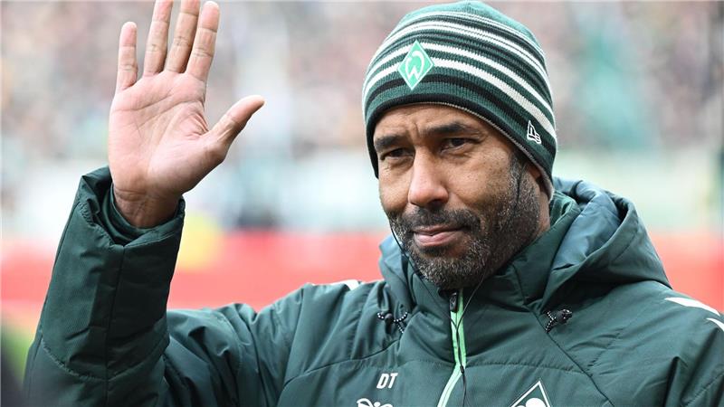 Heimpremiere im Weserstadion: Der neue Werder-Trainer Daniel Thioune.