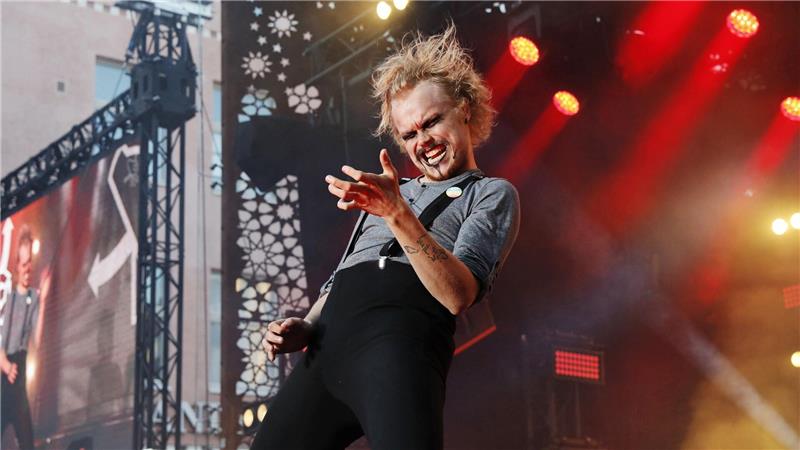 Finne gewinnt Luftgitarren-WM in der Heimat Heimsieg: Erstmals seit 25 Jahren gewinnt ein Finne die Luftgitarren-Weltmeisterschaft.