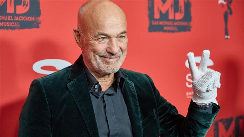 Michael Jackson Musical feiert umjubelte Deutschlandpremiere Heiner Lauterbach ließ sich ebenfalls blicken.
