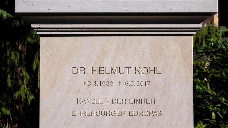 Helmut Kohl war am 16. Juni 2017 in Ludwigshafen gestorben und am 1. Juli 2017 in Speyer beigesetzt worden.
