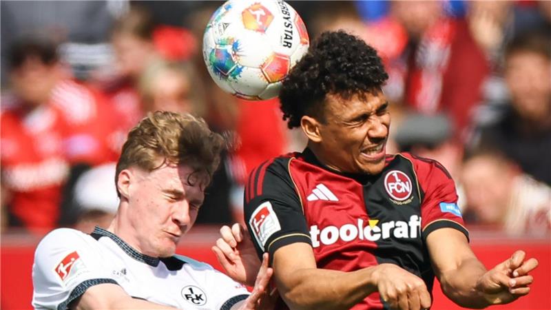 Henri Koudossou (r) in Aktion beim jüngsten Heimsieg gegen Kaiserslautern. (Archivbild) 