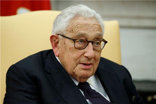 Henry Kissinger ist tot. Der ehemalige Außenminister ist im Alter von 100 Jahren gestorben.
