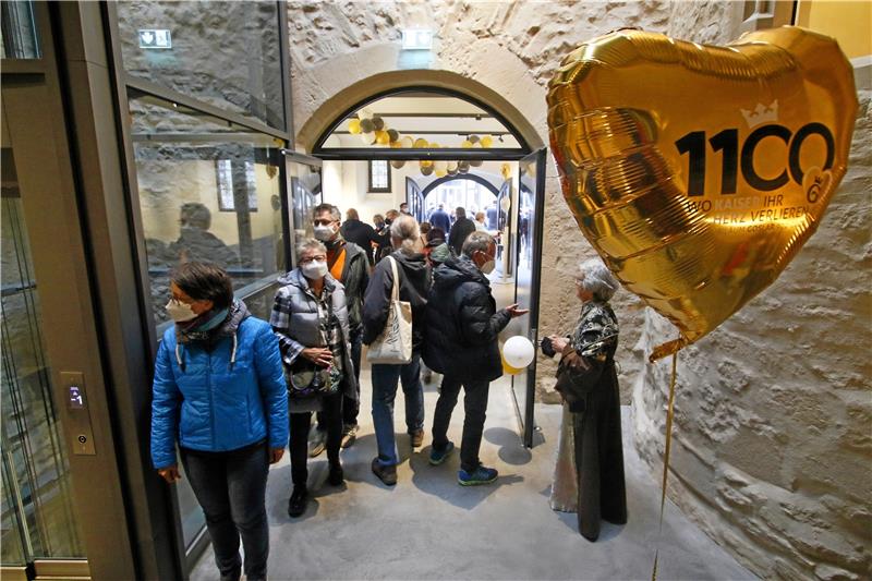 Hereinspaziert ins neue Domizil von Welterbe-Zentrum, Goslarer Tourist-Info und politischer Stadt-Macht: Pünktlich zum 1100. Goslar-Geburtstag öffnet das Rathaus am Sonntag nach elf Jahren Umbauzeit seine Tore. Fotos: Epping