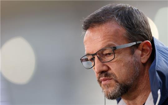 Hertha BSC hatte dem 52-Jährigen Anfang 2023 zunächst ordentlich und dann außerordentlich gekündigt.