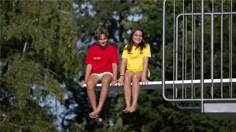 Kleine Helden - Schulkinder retten Kind vor dem Ertrinken Heute sind Marlene und Leo froh, dass das Kind durch ihren Einsatz gesund geblieben ist.