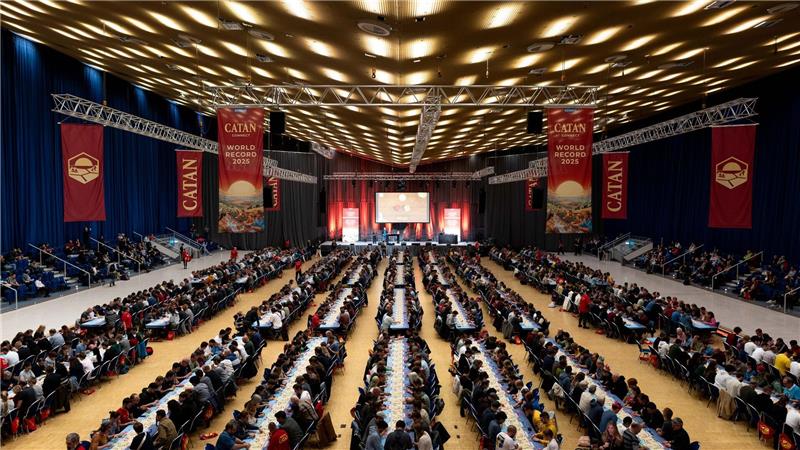 Catan-Fans knacken Weltrekord in Essener Grugahalle Hier in der Grugahalle wurde der Weltrekord aufgestellt.