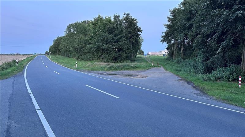 Hier soll die Umleitung von der K46 ins Gewerbegebiet abzweigen.
