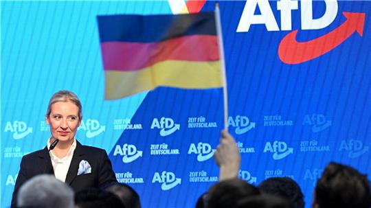 Historische Momentaufnahme: In einer ersten Umfrage zieht die AfD an der Union vorbei. (Archivbild)