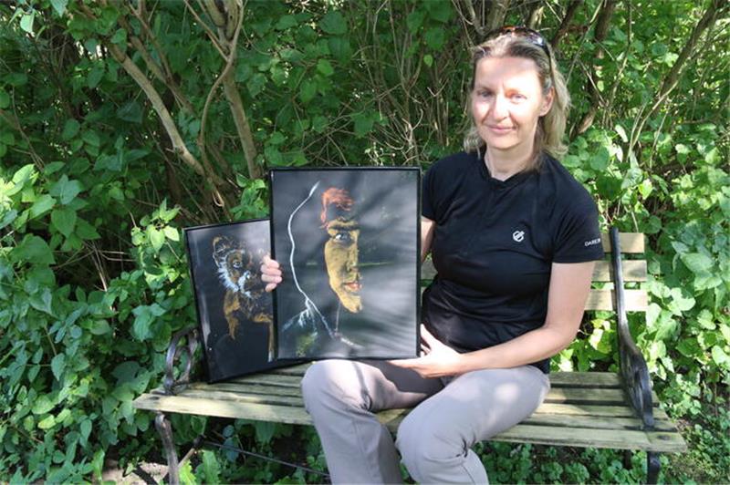 Erste Ausstellung für Susanne Wyrwich aus Salzgitter Hobbymalerin Susanne Wyrwich aus SZ-Gebhardshagen stellt ab Sonntag, 1.September, in der Lewer Däle aus.