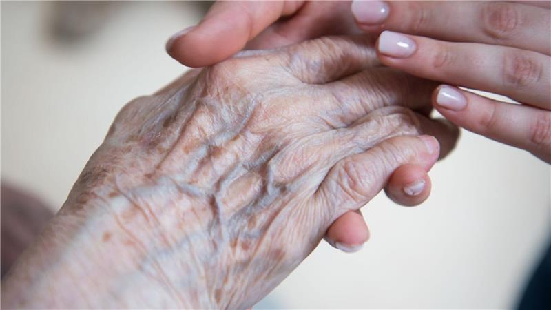 Hoffnungen auf einen neuen Alzheimer-Wirkstoff wurden gedämpft. (Symbolbild)