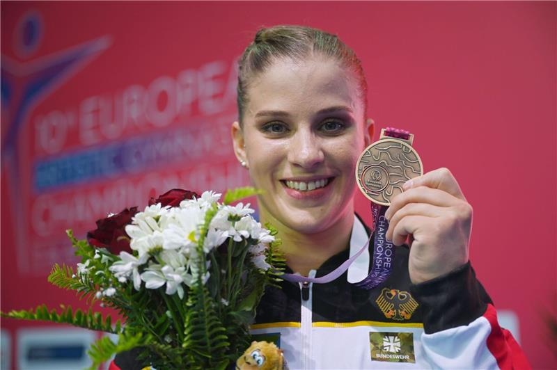 Sorge über Frauen-Team begleitet Freude über Medaillen Holte bei der Turn-EM im türkischen Antalya Bronze am Stufenbarren: Elisabeth Seitz.