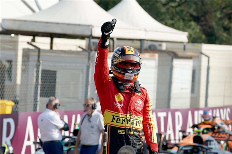 Gänsehaut für Sainz: Pole Position beim Ferrari-Heimspiel Holte sich die Pole Position für das Ferrari-Heimspiel in Monza: Carlos Sainz.