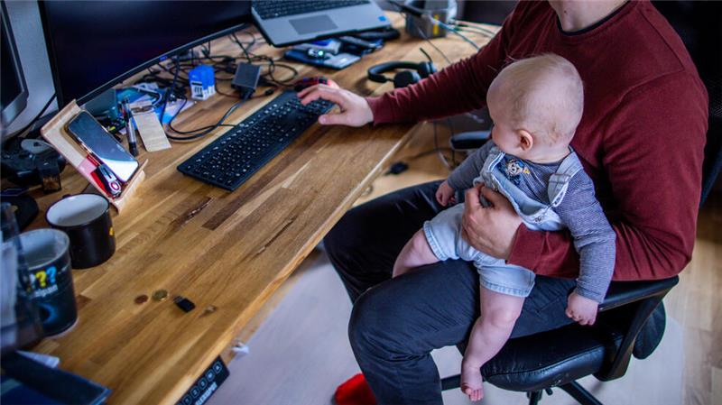 Homeoffice ist auch eine Frage der individuellen Situation – beispielsweise in Phasen der Kinderbetreuung.
