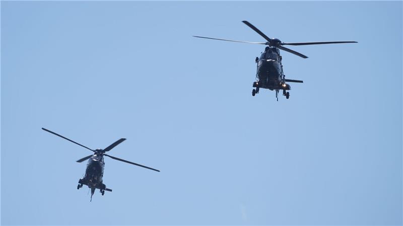 Hubschrauber-Piloten der Polizei werden in der kommenden Woche durch Deutschland fliegen. (Illustration)