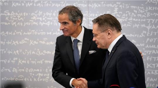 IAEA-Chef Grossi ist zuletzt mehrfach nach Russland gereist, wo er auch den Chef der russischen Atombehörde Lichatschow traf. (Archivbild)