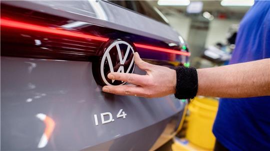 ID.4 und andere E-Modelle von VW müssen in die Werkstatt. (Archivbild)