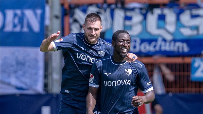 Sissoko erlöst Bochum: 2:0 gegen Elversberg Ibrahima Sissoko darf sich für das 1:0 gegen Elversberg gratulieren lassen.