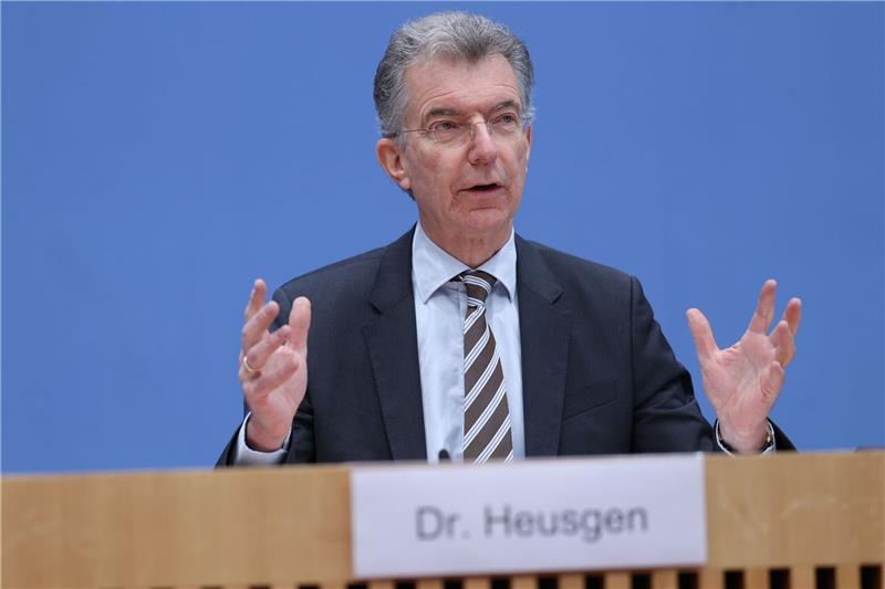 Die Münchner „Kriegskonferenz” «Ich benutze den Begriff Deputinisierung, weil dieses Land total auf Putin ausgerichtet ist», sagt Christoph Heusgen, Vorsitzender der Münchner Sicherheitskonferenz.