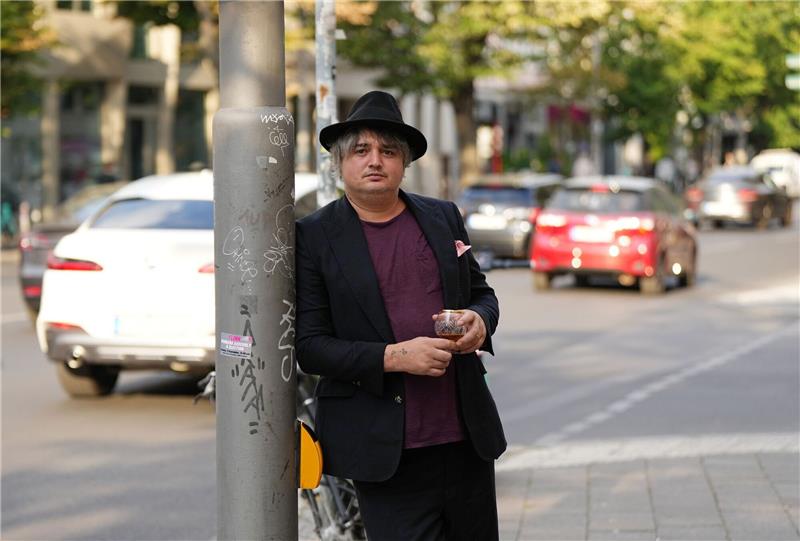 Rocker Pete Doherty hat Diabetes «Ich bin ein Vielfraß. Das ist kein Scherz. Bei mir wurde Typ-2-Diabetes diagnostiziert», sagte der britische Musiker Pete Doherty in einem Interview mit dem «Guardian».