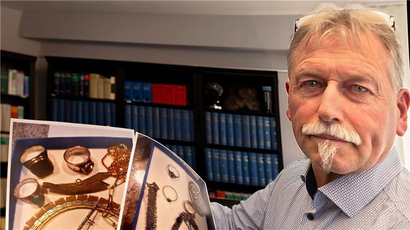 „Ich habe geheult vor Wut“, sagt der Sparkassen-Kunde Joachim Alfred Wagner. 