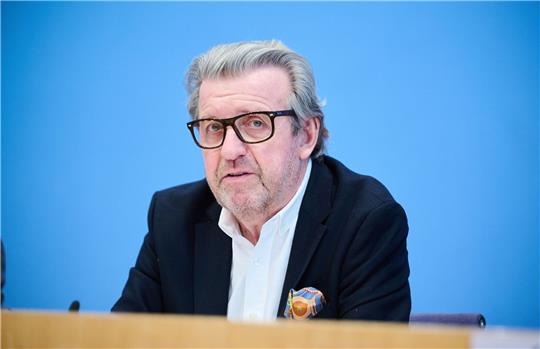 «Ich rechne damit, dass die Firmen 2024 Personal abbauen werden»: Gesamtmetall-Chef Stefan Wolf.