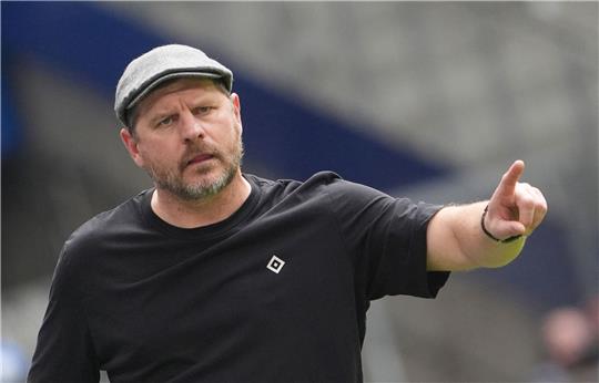 «Ich unterschreibe nicht für eine Liga, sondern immer bei einem Verein», sagt HSV-Coach Steffen Baumgart.